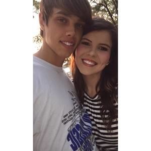 Meet your Posher, Jenna